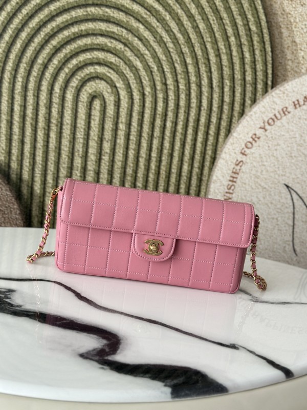 CHANEL 中古冰格羊皮腋下包 粉色