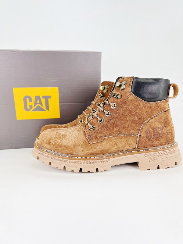 CAT卡特戶外工裝輕底休閒馬丁靴大黃靴系列 尺碼：39 40 41 42 43 44