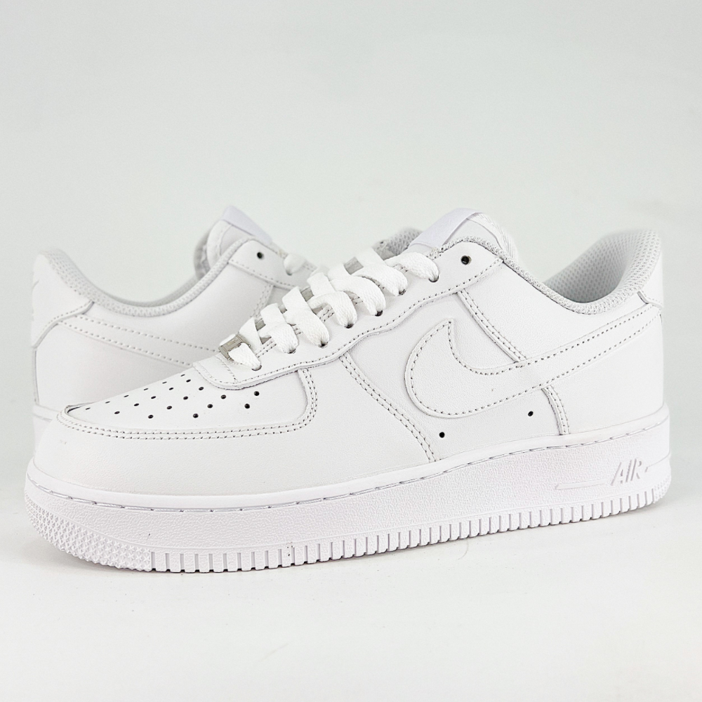 NIKE Air Force 1 Low ’07 耐克空軍一號全白色情侶款運動鞋
