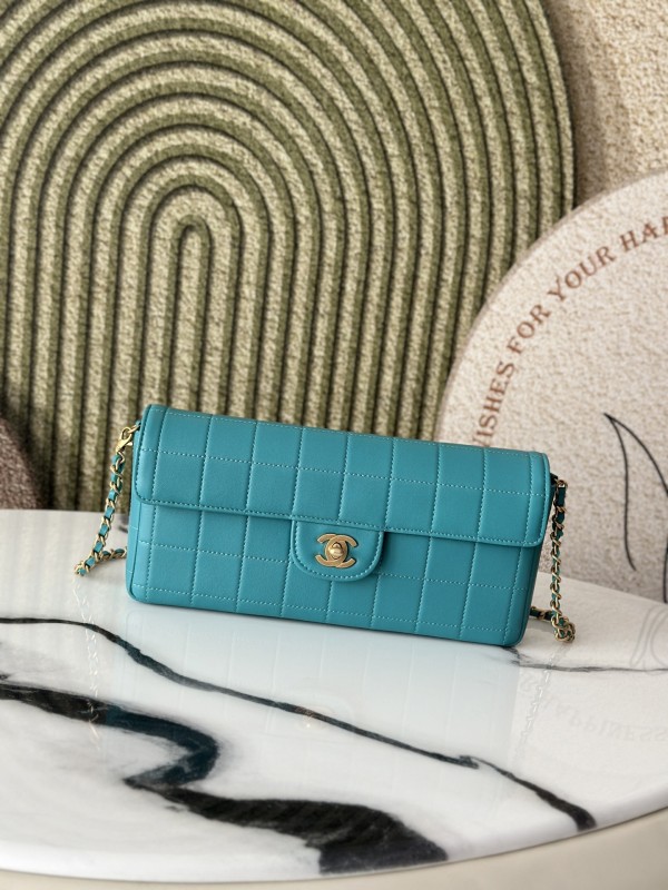 CHANEL 中古冰格羊皮腋下包 藍色