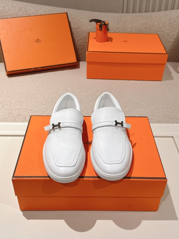 Hermes 25ss秋冬新款樂福鞋，英倫復古設計，經典耐看！ 原版倒模楦型，極致1:1形體